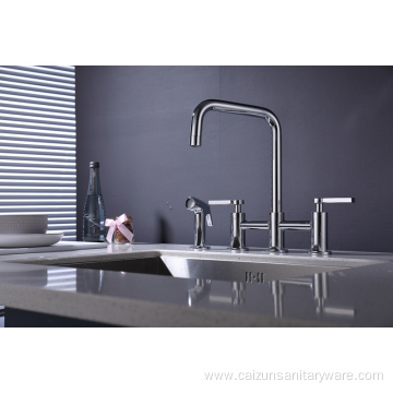 Black Kitchen Faucets with Sprayer